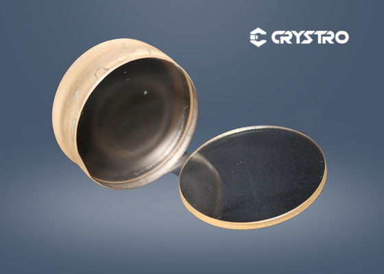 El diámetro 4 avanza lentamente los solos cristales magnetoópticos de Boubles TGG de los cristales